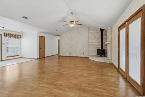845 Gallagher Canyon Lake TX 78133