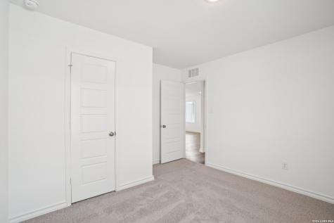 1536 Gentle View New Braunfels TX 78130