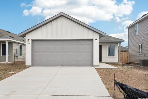 1536 Gentle View New Braunfels TX 78130