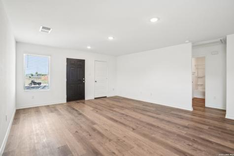1536 Gentle View New Braunfels TX 78130