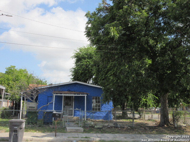 1403 Brunswick San Antonio TX 78211
