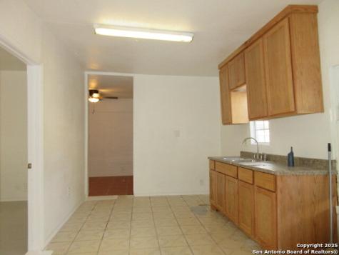1403 Brunswick San Antonio TX 78211