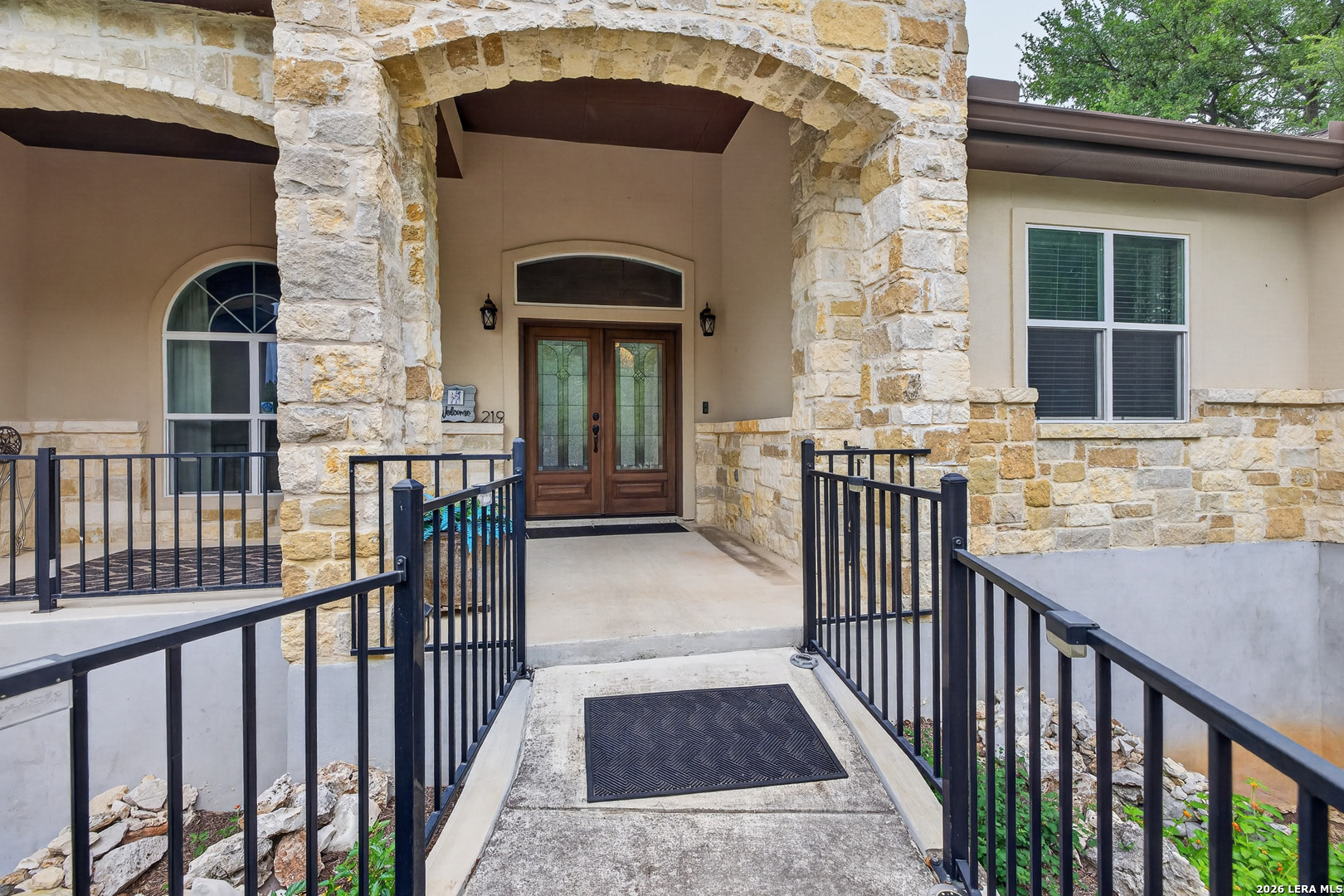 219 Winding View New Braunfels TX 78132