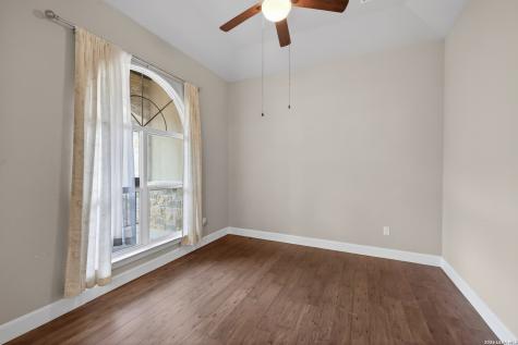 219 Winding View New Braunfels TX 78132