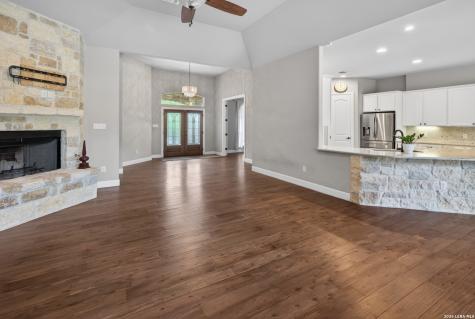 219 Winding View New Braunfels TX 78132