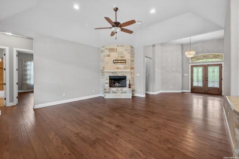 219 Winding View New Braunfels TX 78132