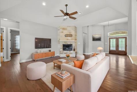 219 Winding View New Braunfels TX 78132