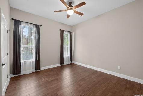 219 Winding View New Braunfels TX 78132