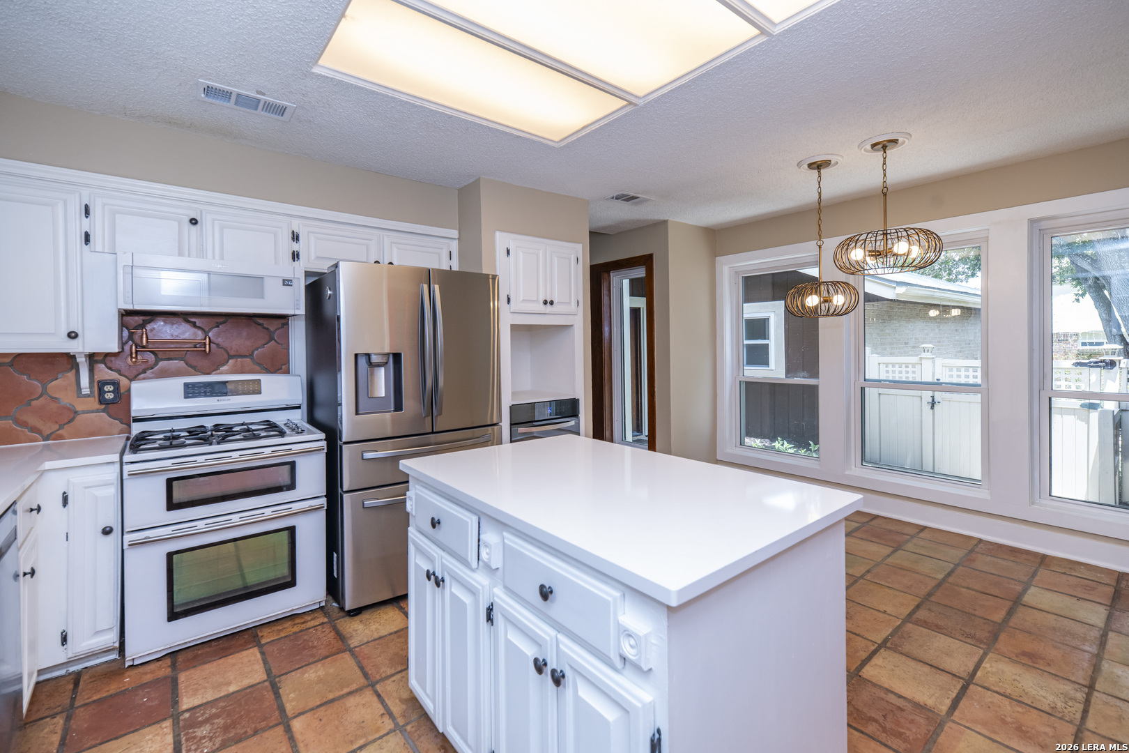 2927 Quail Oak Street San Antonio TX 78232