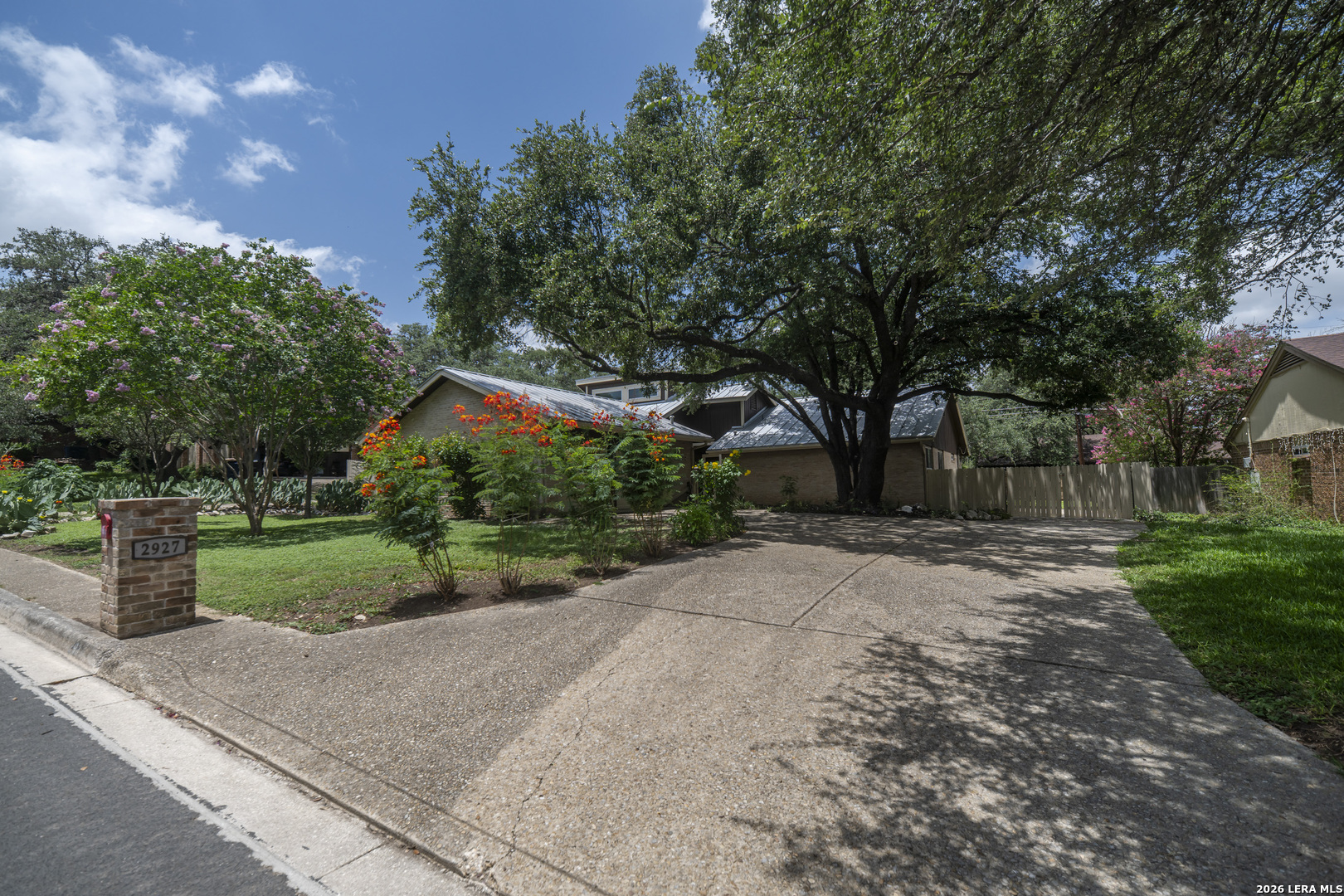 2927 Quail Oak Street San Antonio TX 78232