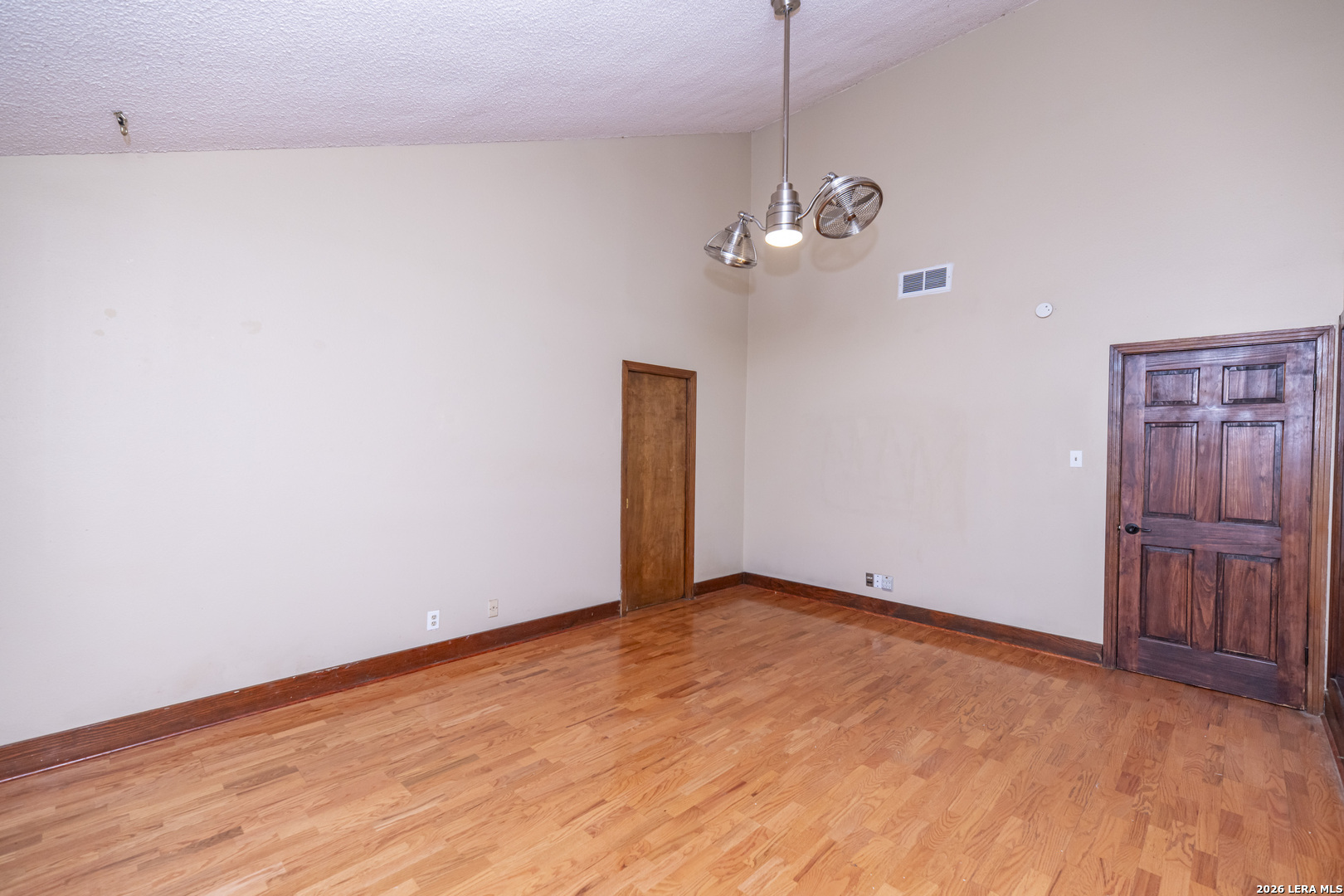 2927 Quail Oak Street San Antonio TX 78232