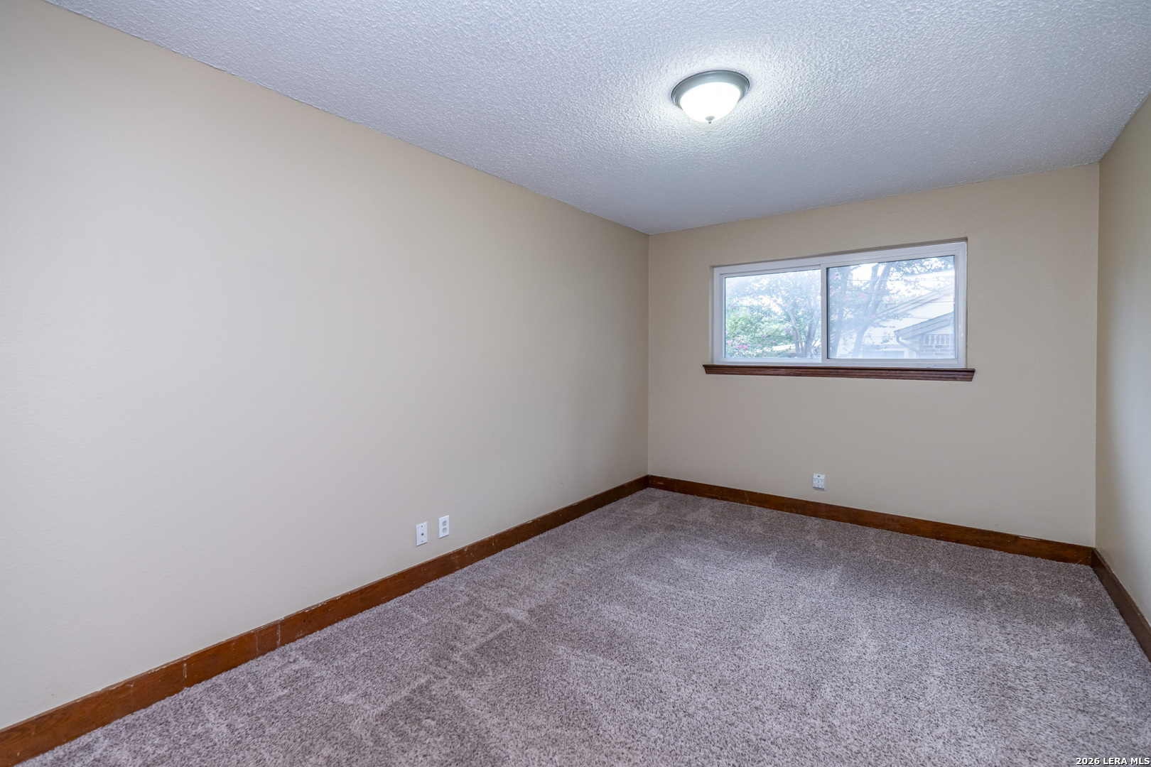 2927 Quail Oak Street San Antonio TX 78232