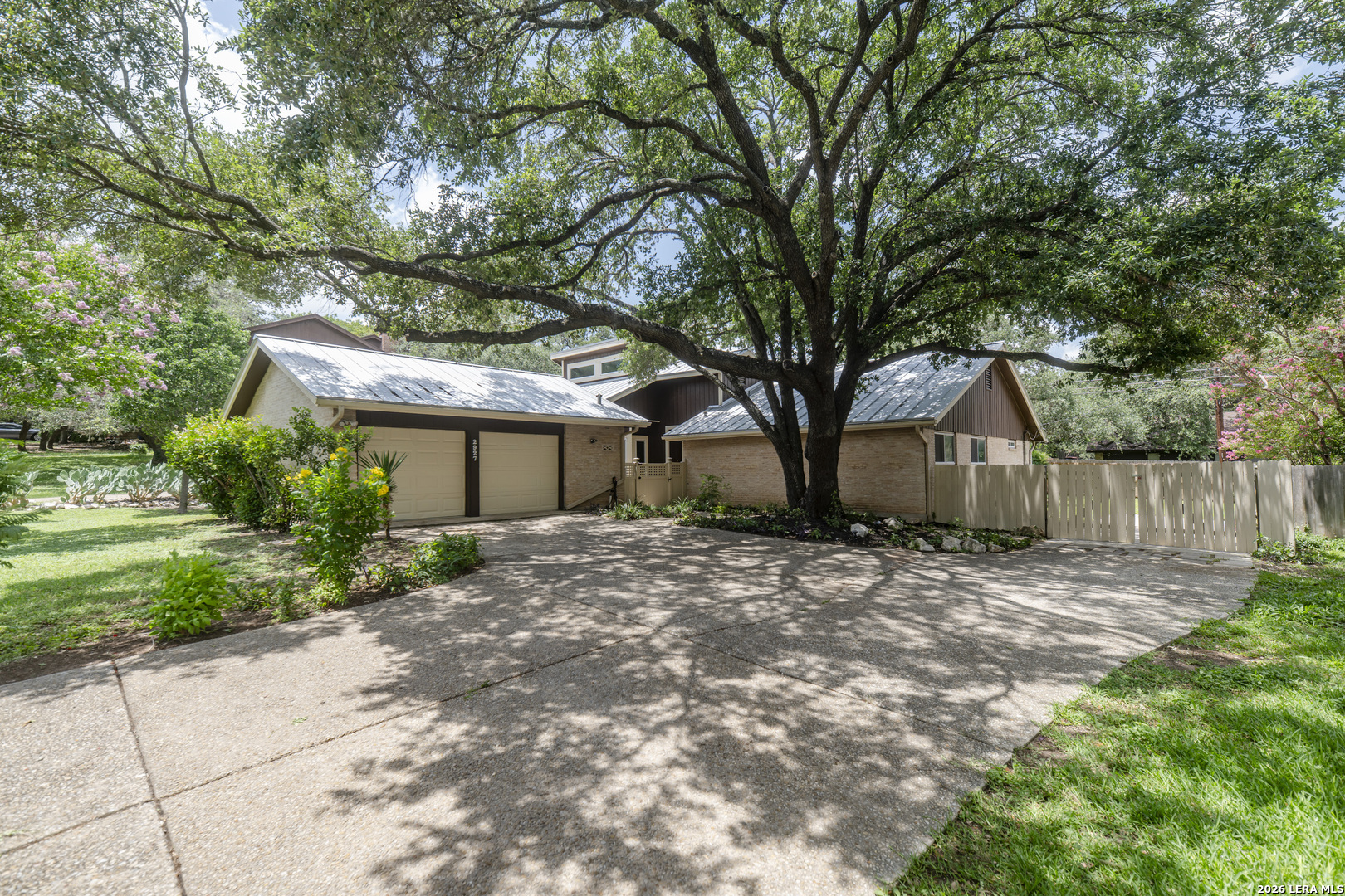 2927 Quail Oak Street San Antonio TX 78232