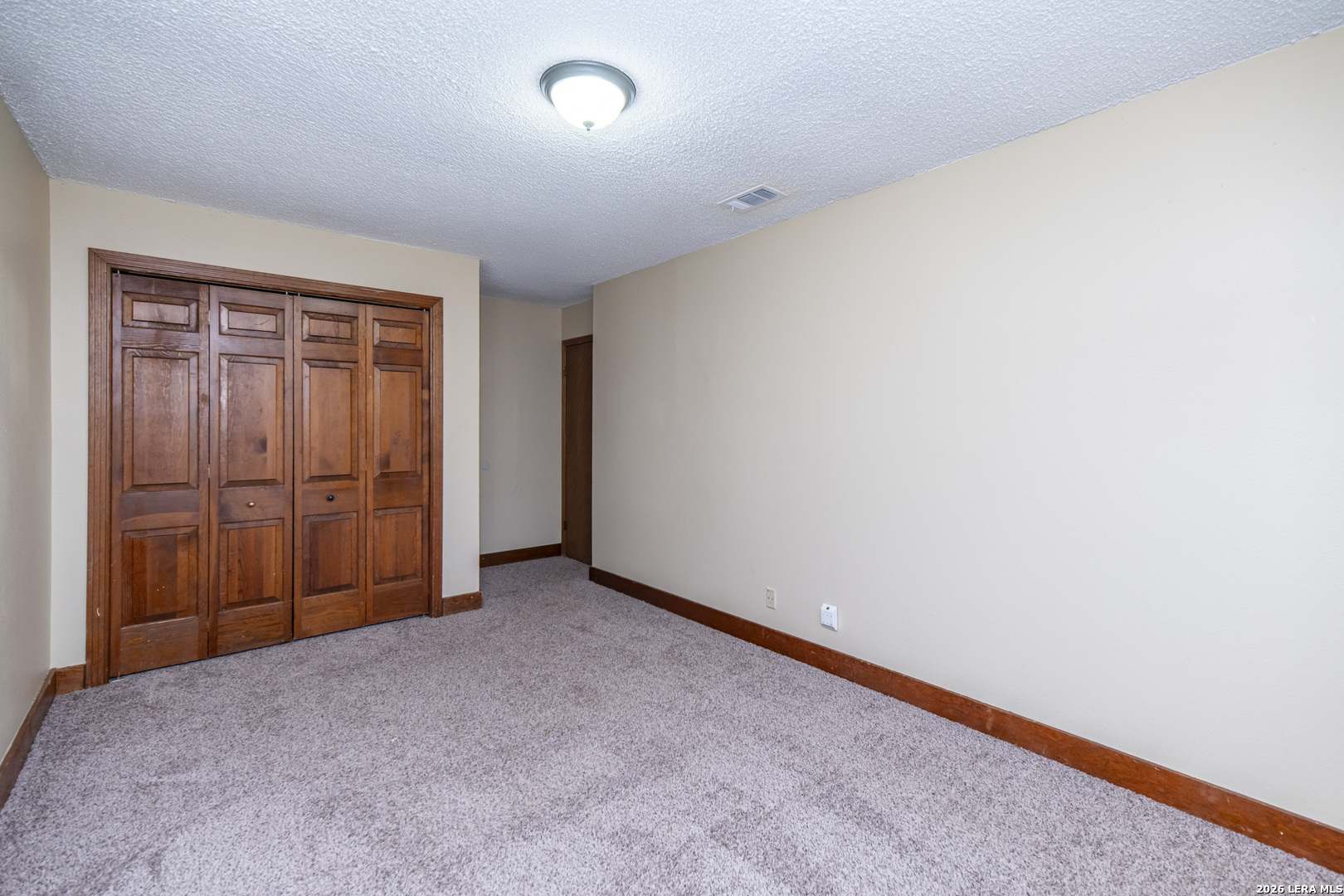 2927 Quail Oak Street San Antonio TX 78232
