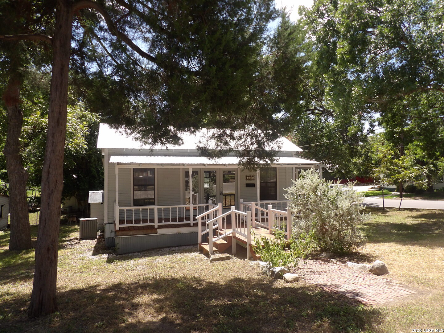 493 W Jahn Street New Braunfels TX 78130