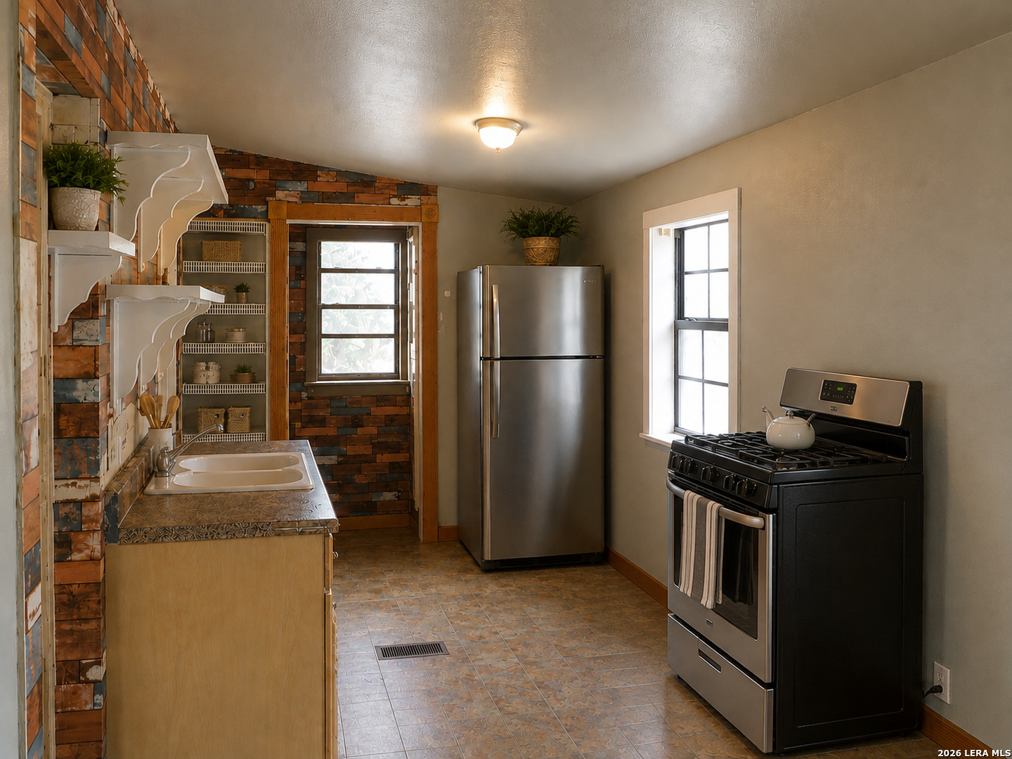 493 W Jahn Street New Braunfels TX 78130