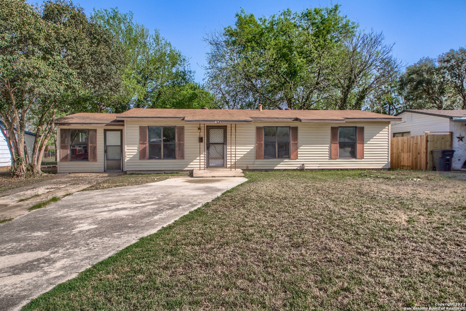371 Charcliff Drive San Antonio TX 78220