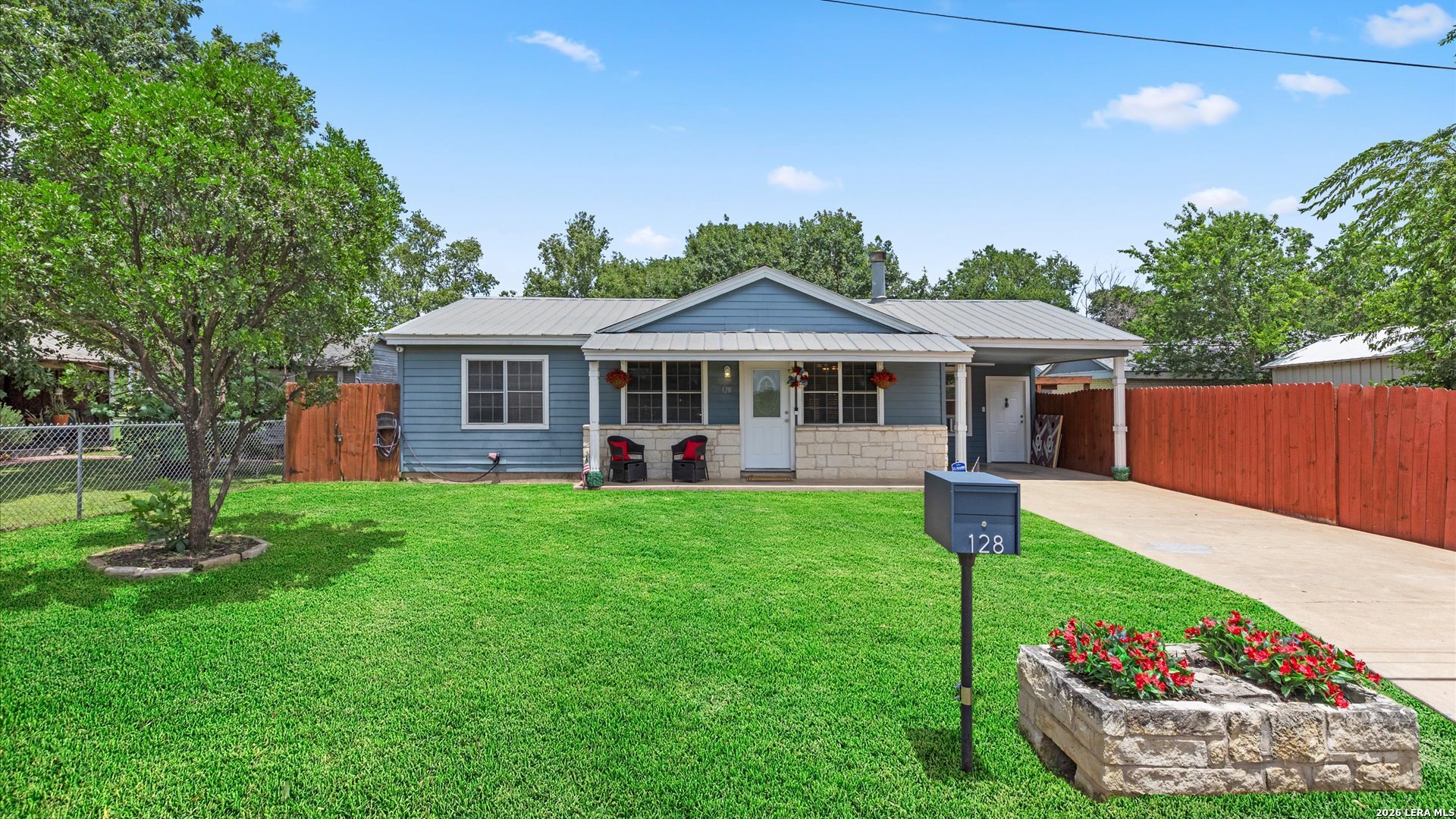 128 Riverview Road Mcqueeney TX 78123