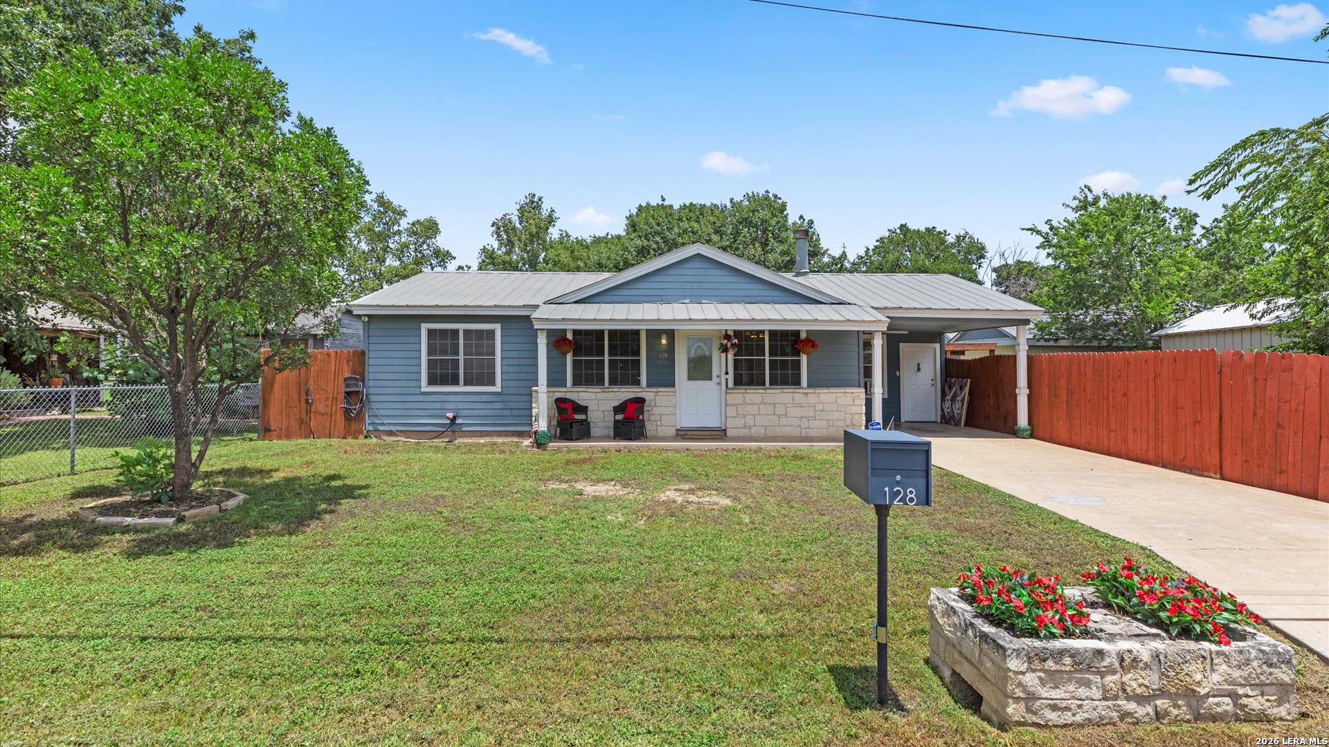 128 Riverview Road Mcqueeney TX 78123
