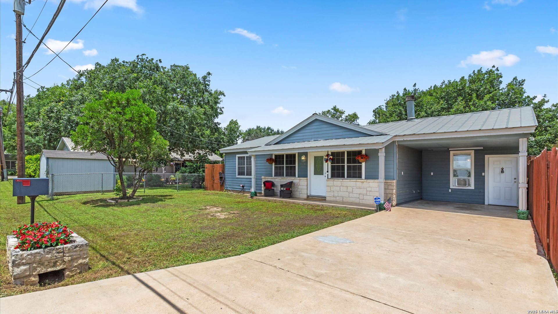 128 Riverview Road Mcqueeney TX 78123