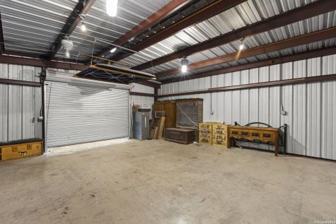 1597 Pipe Springs Lakehills TX 78063