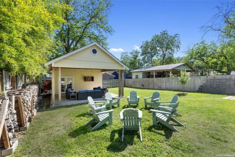 430 E Mistletoe Avenue San Antonio TX 78212