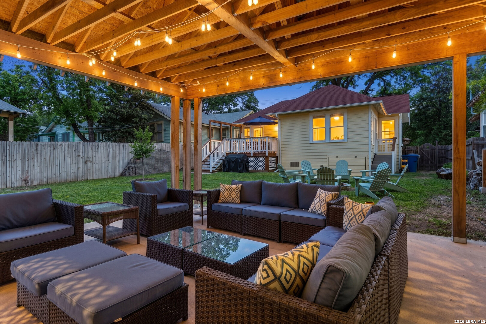 430 E Mistletoe Avenue San Antonio TX 78212