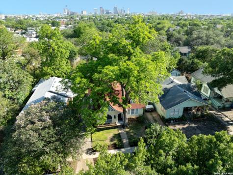 430 E Mistletoe Avenue San Antonio TX 78212