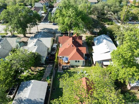 430 E Mistletoe Avenue San Antonio TX 78212