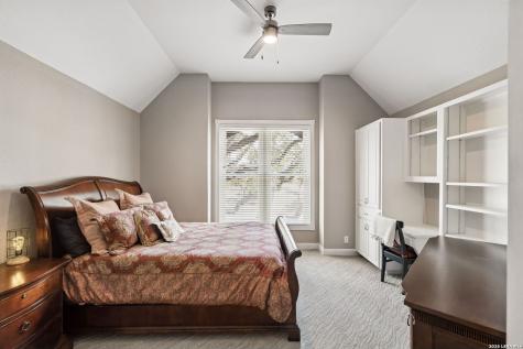 5 Whitechurch Lane San Antonio TX 78257