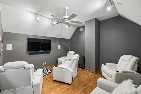 5 Whitechurch Lane San Antonio TX 78257