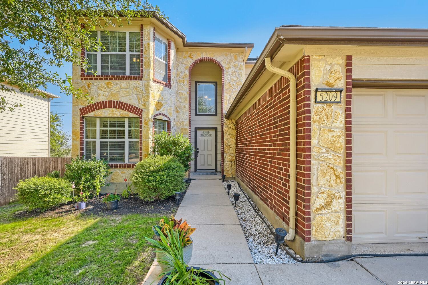 5209 Brookline Schertz TX 78108