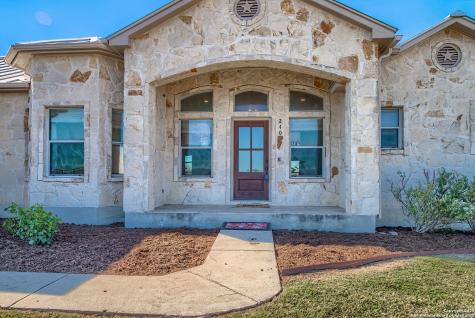 240 Glory Lane Marion TX 78124