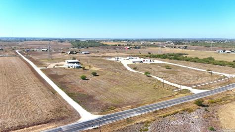 240 Glory Lane Marion TX 78124