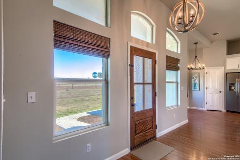 240 Glory Lane Marion TX 78124