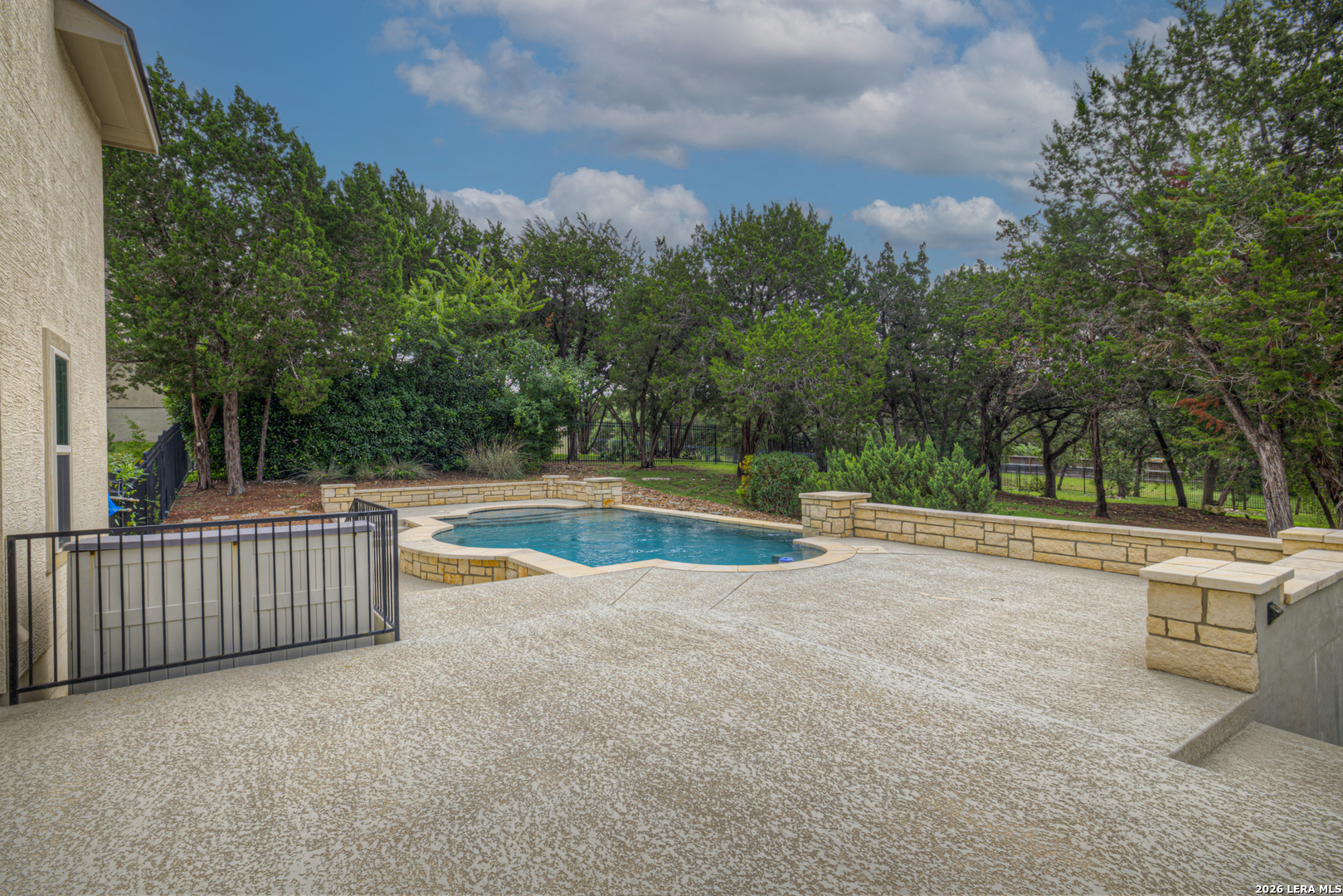 8310 Garden Arbor San Antonio TX 78266