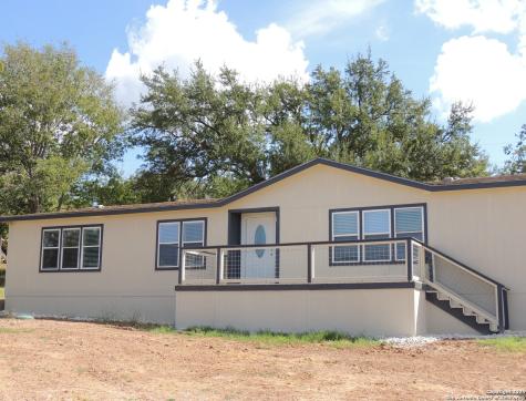 1456 Lonesome Canyon Lake TX 78133