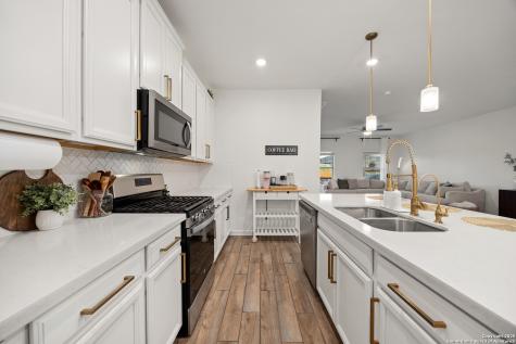 12217 Icon Ridge San Antonio TX 78253