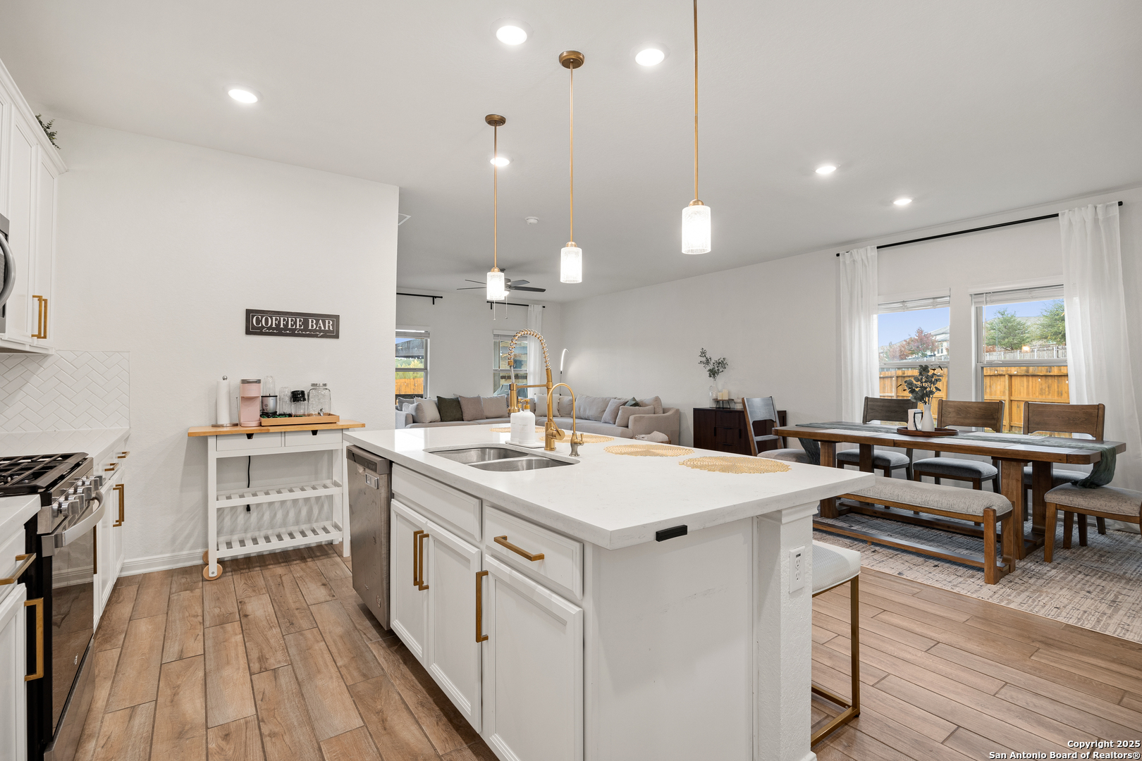 12217 Icon Ridge San Antonio TX 78253