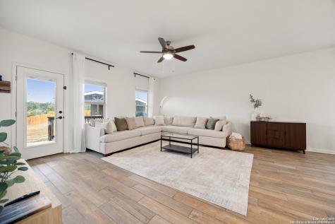 12217 Icon Ridge San Antonio TX 78253