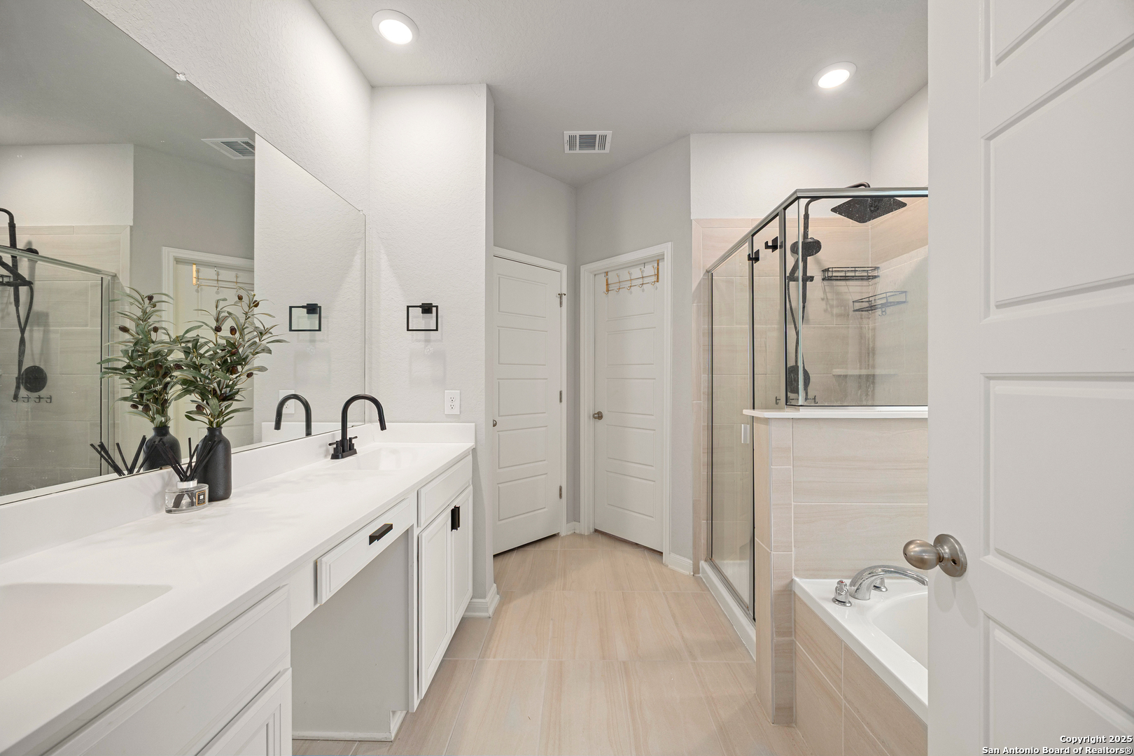 12217 Icon Ridge San Antonio TX 78253