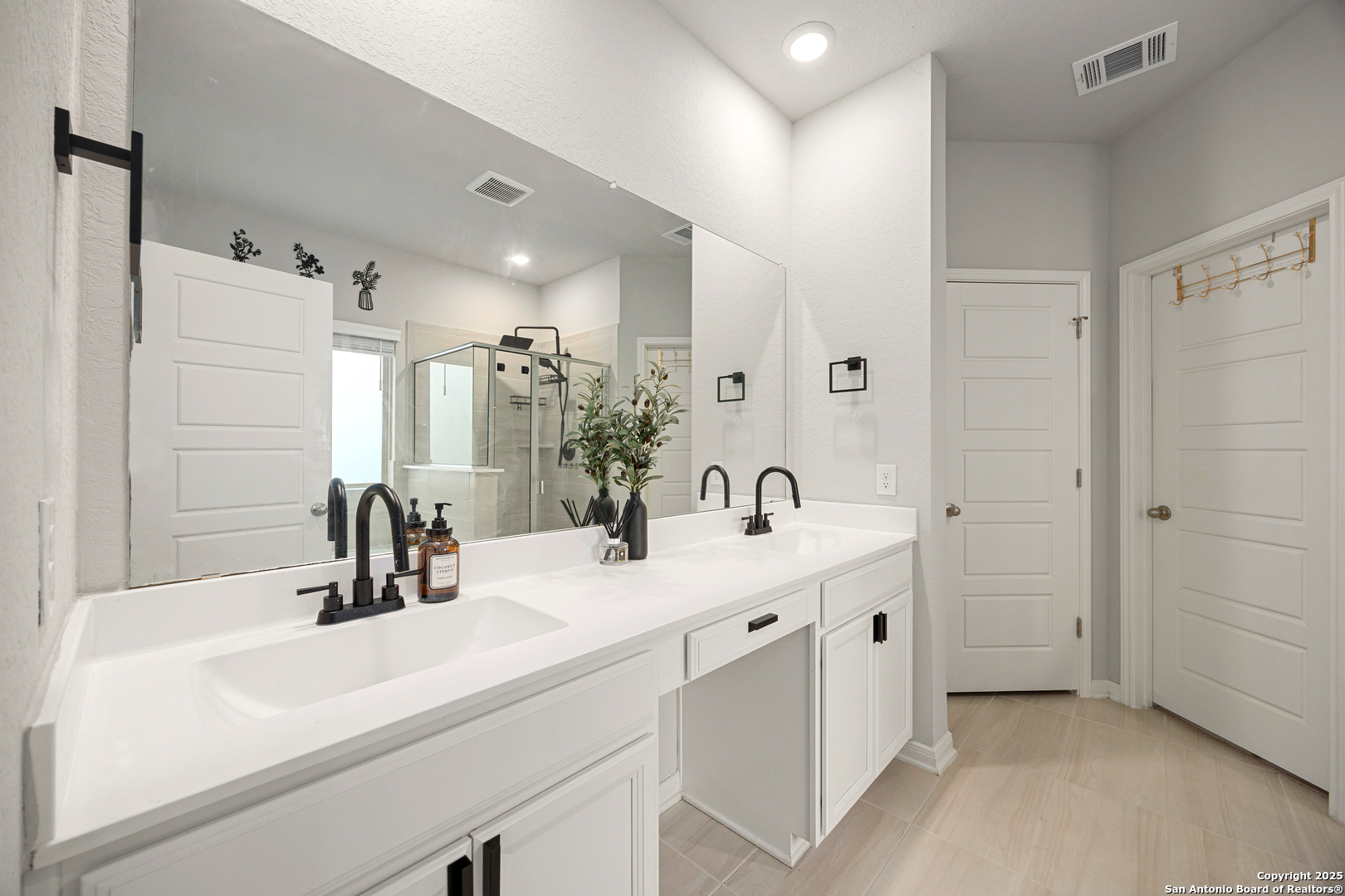 12217 Icon Ridge San Antonio TX 78253