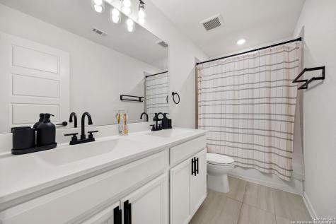 12217 Icon Ridge San Antonio TX 78253