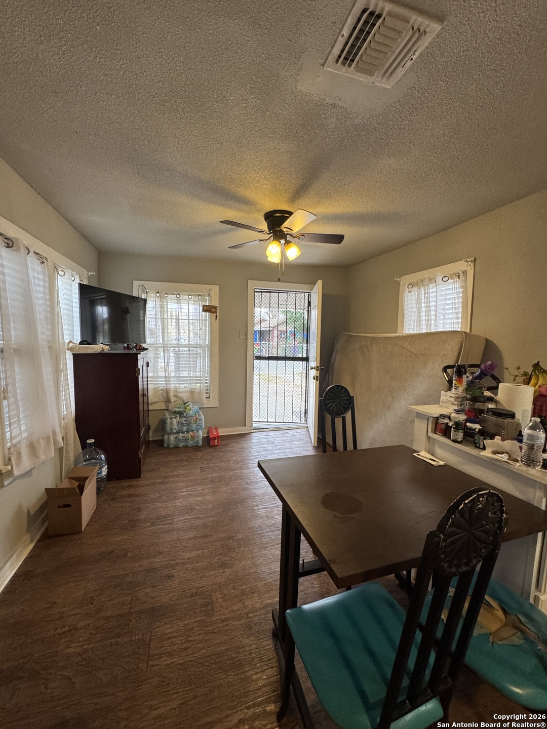 413 Matthews San Antonio TX 78237