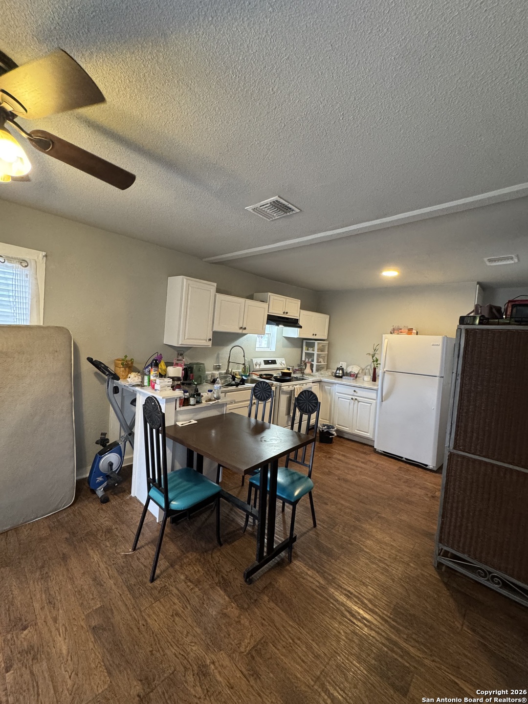 413 Matthews San Antonio TX 78237