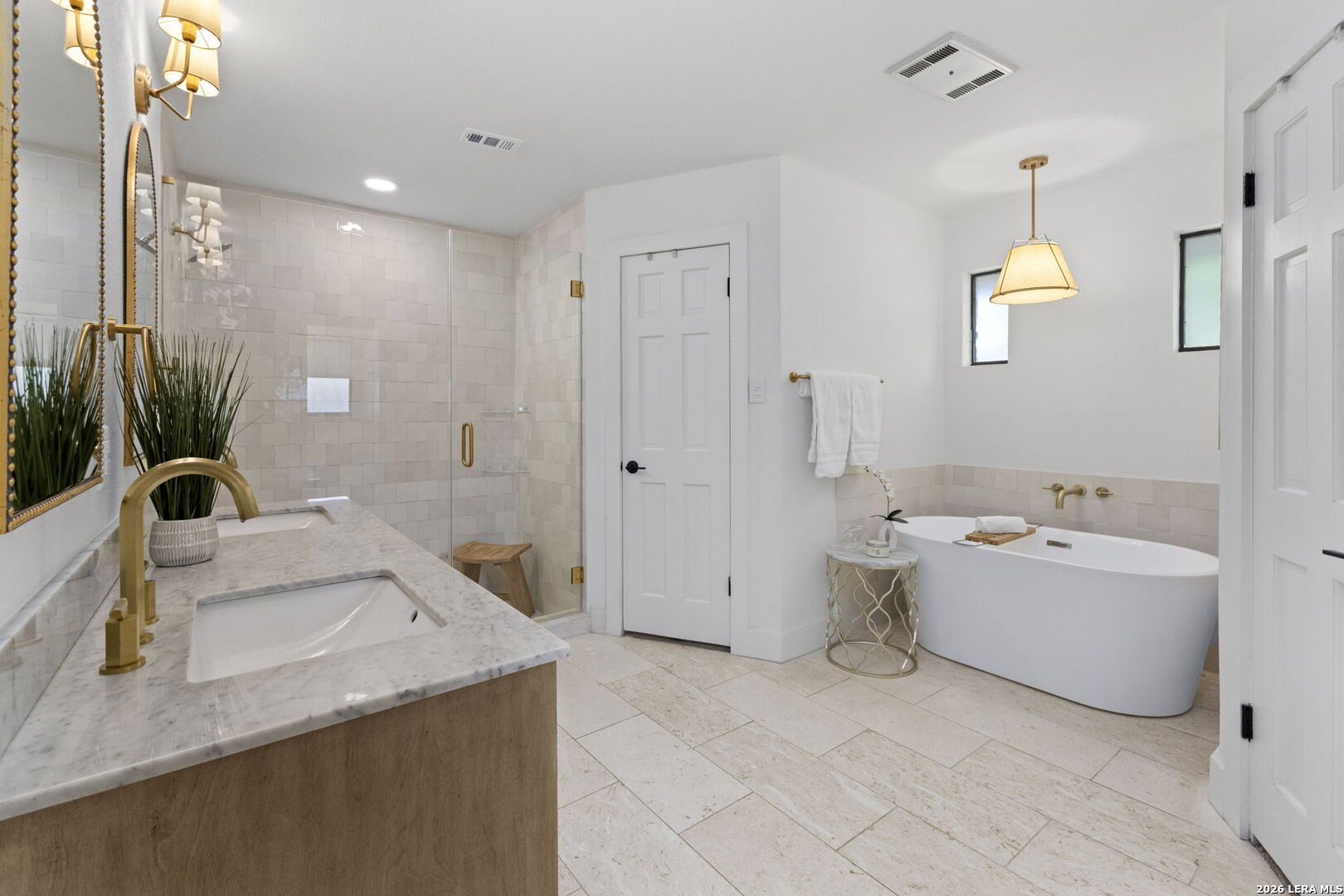 6215 Pine Needles San Antonio TX 78244