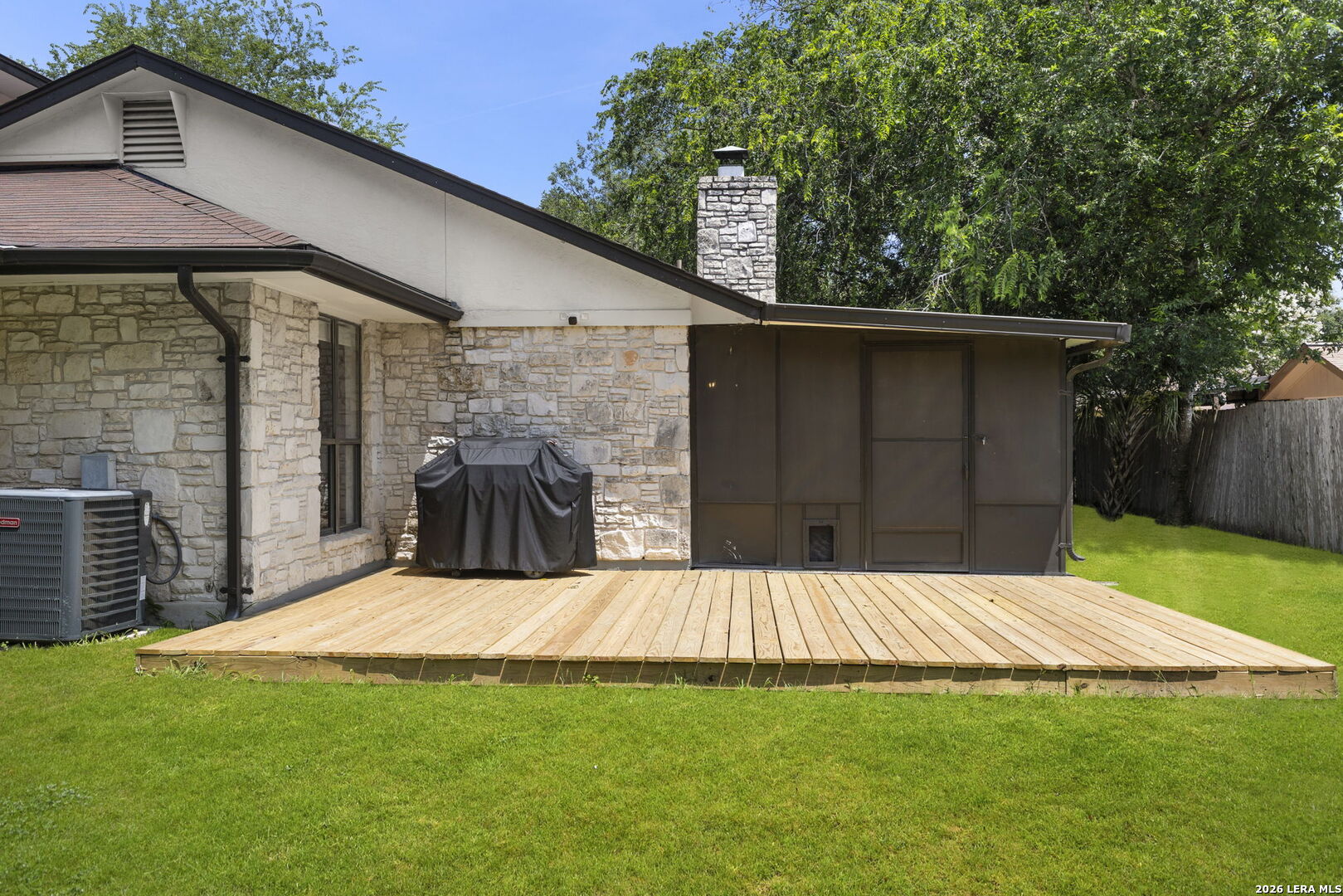 6215 Pine Needles San Antonio TX 78244