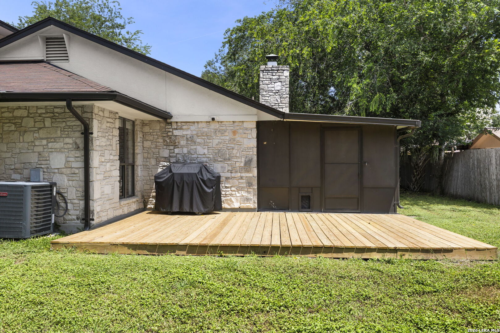 6215 Pine Needles San Antonio TX 78244