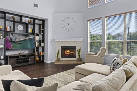 23554 Seven Winds San Antonio TX 78258