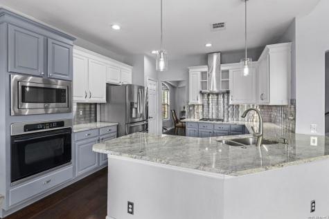23554 Seven Winds San Antonio TX 78258